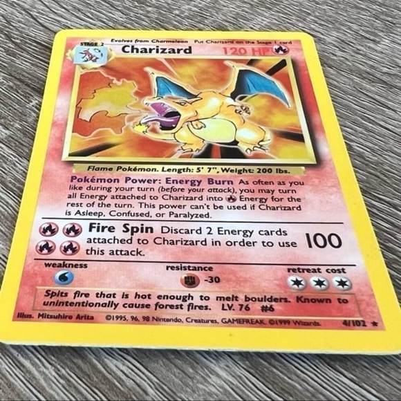 1999 charizard pokemon card 4/102 PSA 8 NM - MT